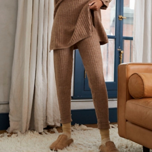 Free People Around The Clock Joggers in Army NWT Size Small - Picture 14 of 15